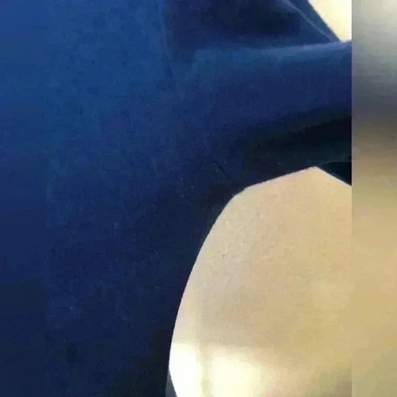 a.n.a. royal blue?  dark blue v-neck long sleeve cotton top women M - Picture 5 of 7